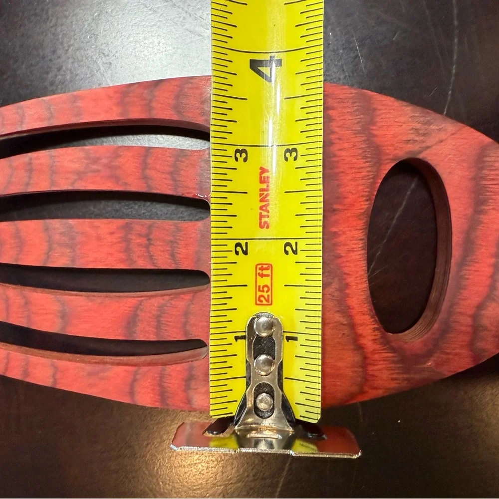 Red Alaska‎ Wooden Salad and Pasta Claws in red finish